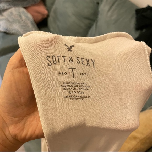 Soft & Sexy Low Cut T - Picture 5 of 5